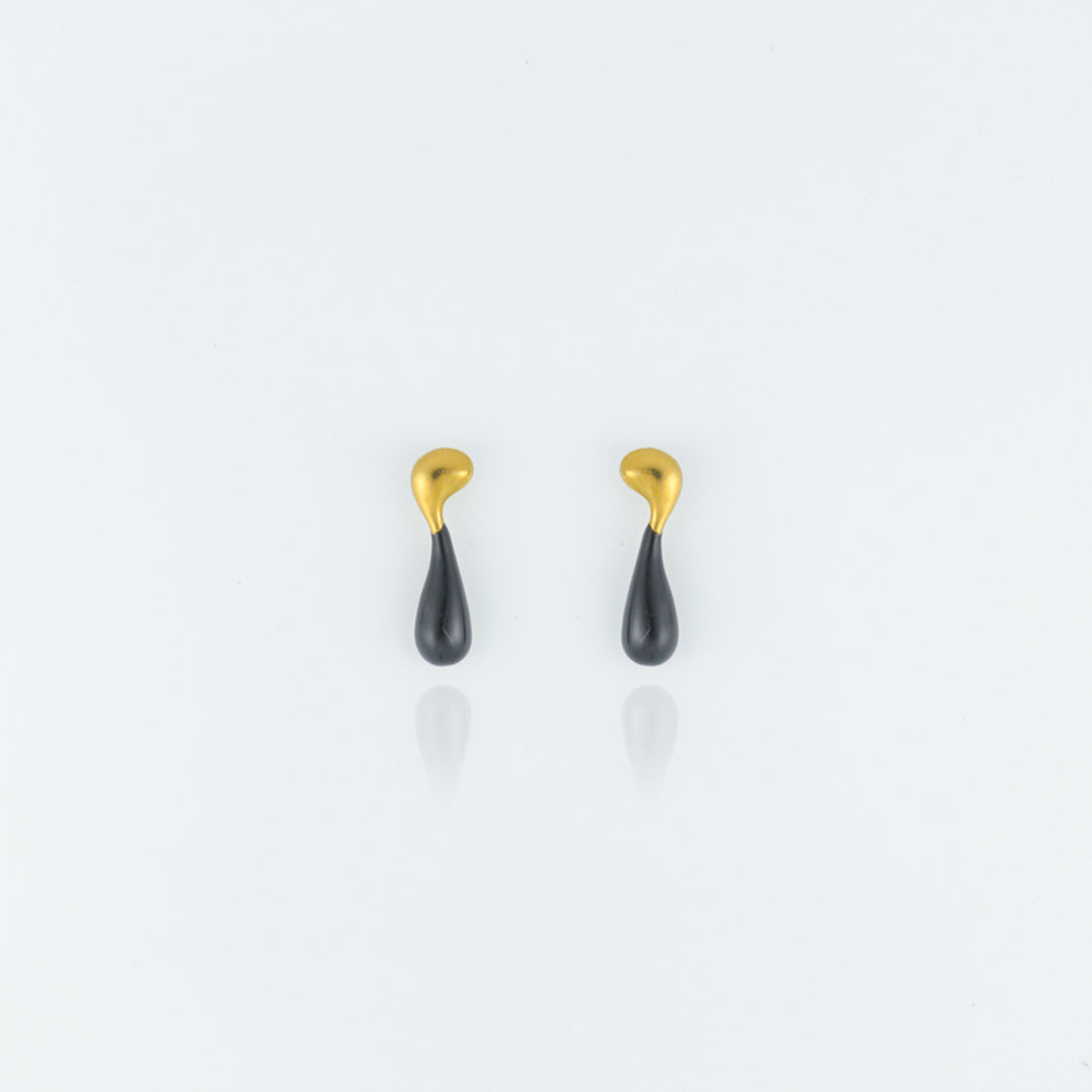 Forest Drop Earrings - Black