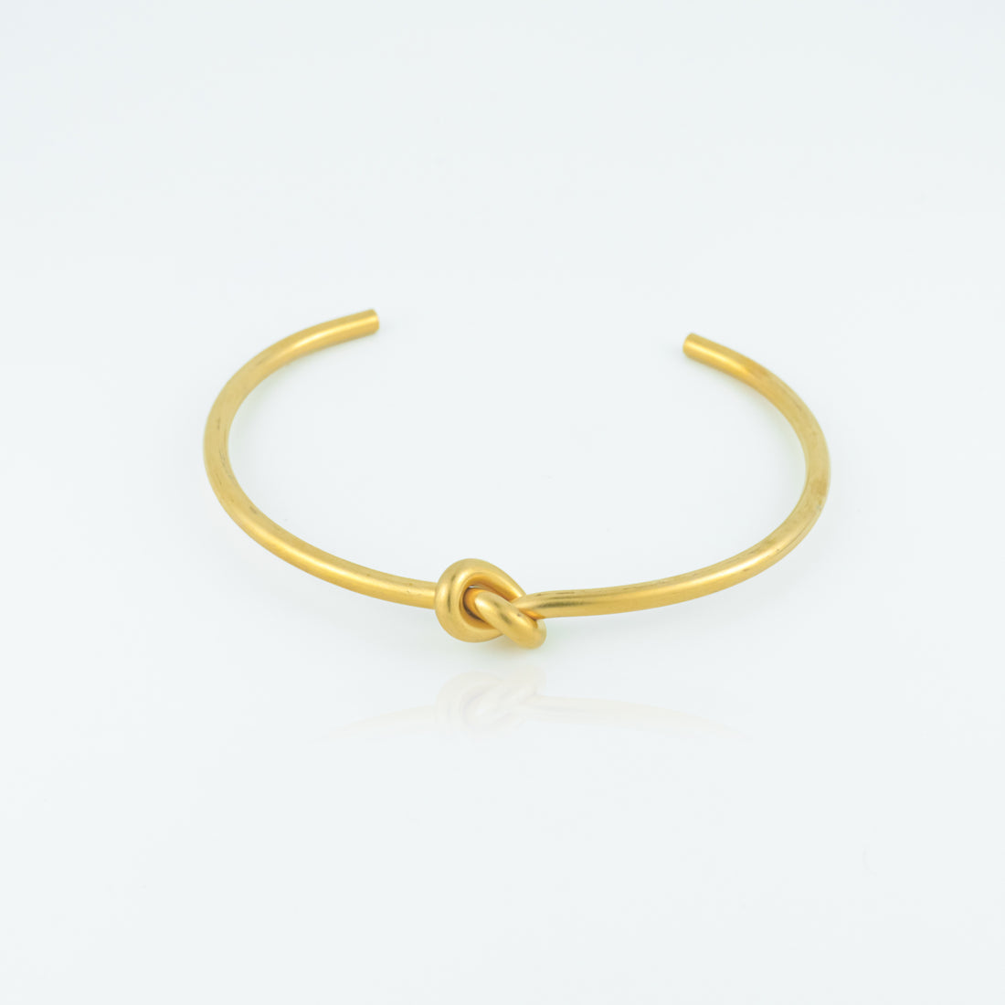 Eternal Love Knot Bracelet