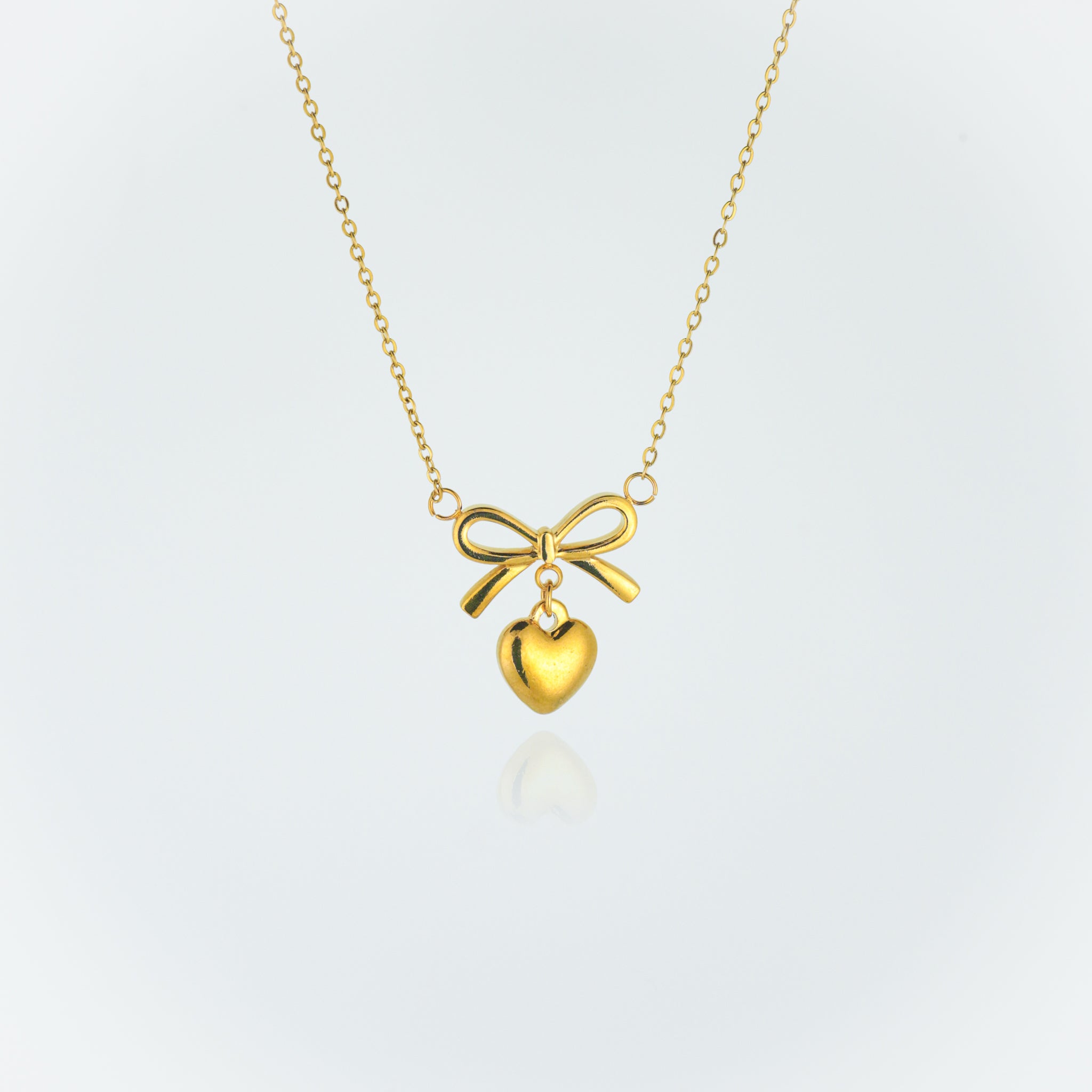 Eterna Gold Necklace
