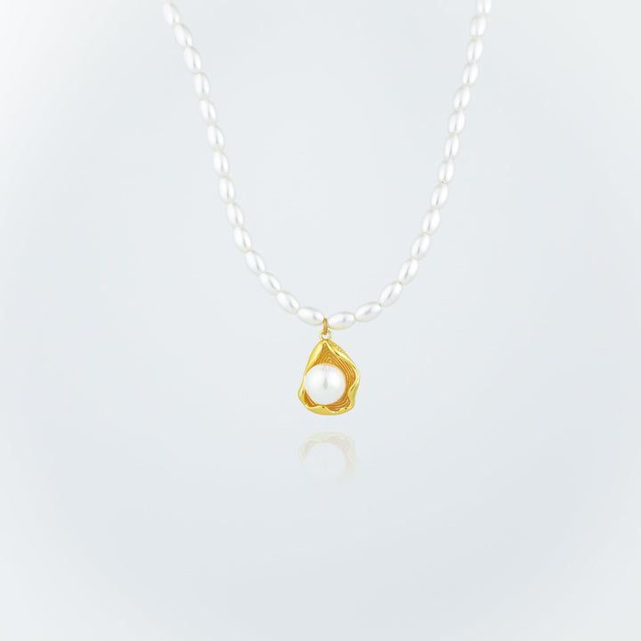 Glided Pearl Necklace