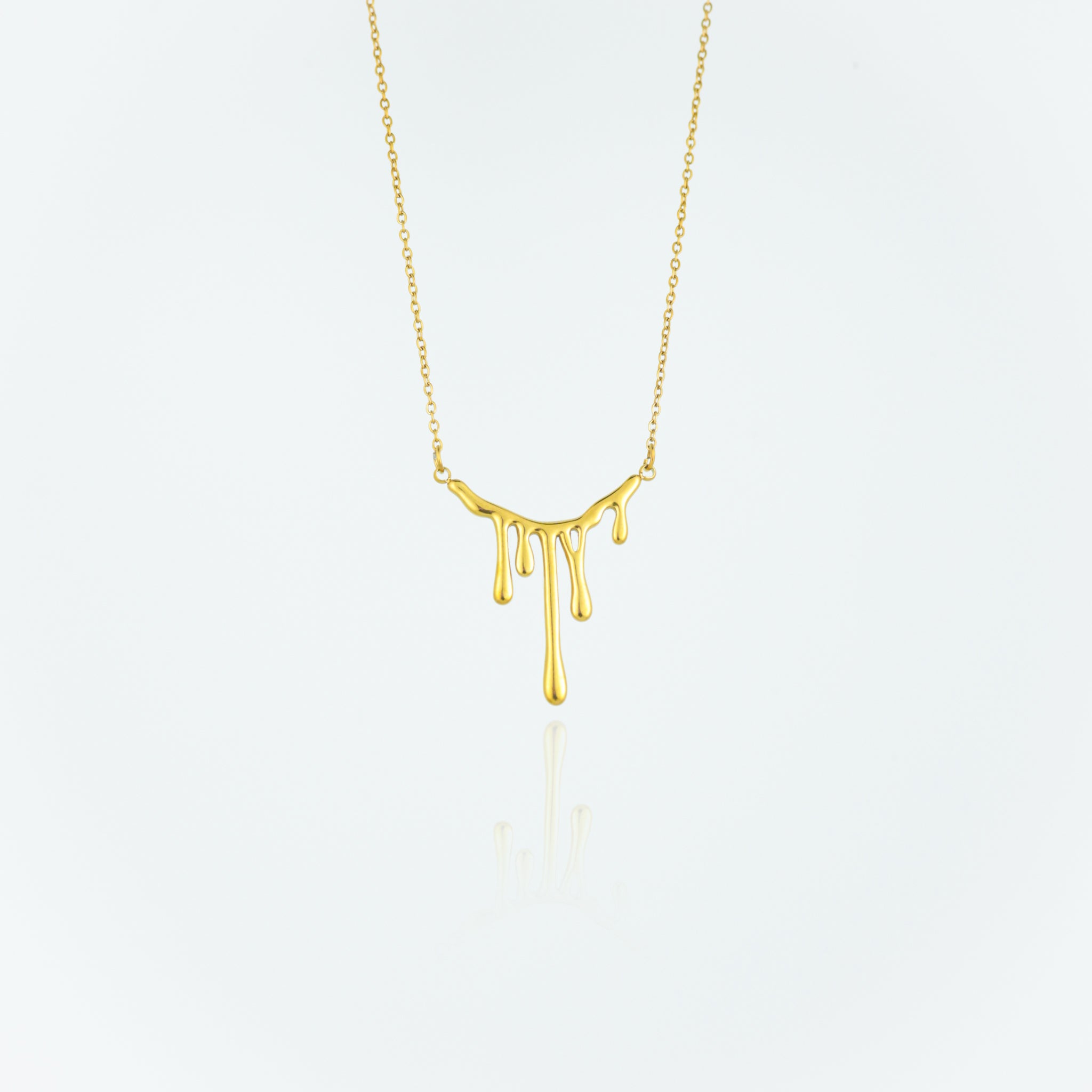 Lustreline Necklace