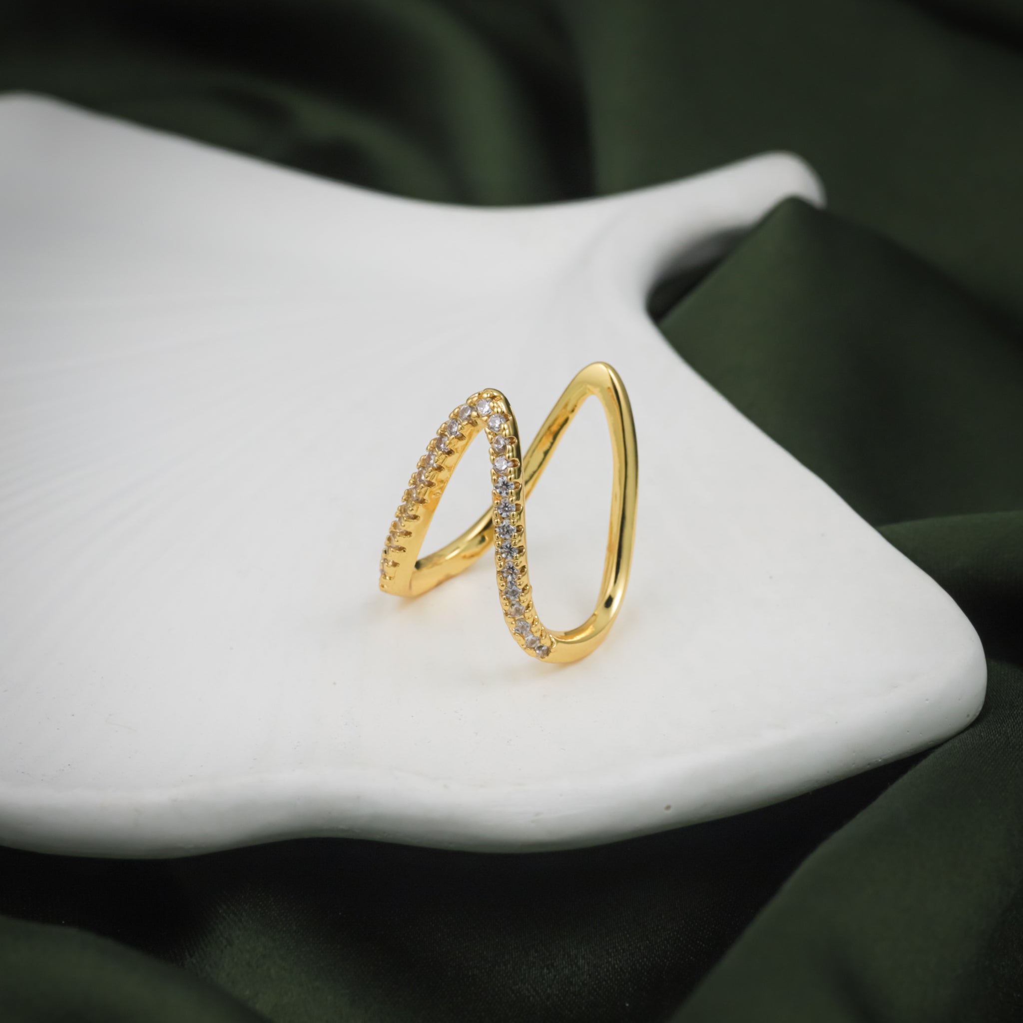 Prism Edge Ring- Gold