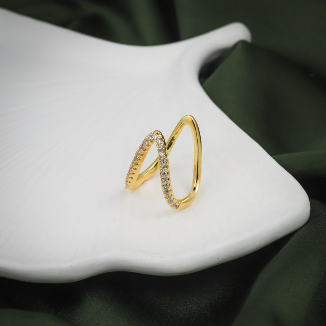 Prism Edge Ring- Gold