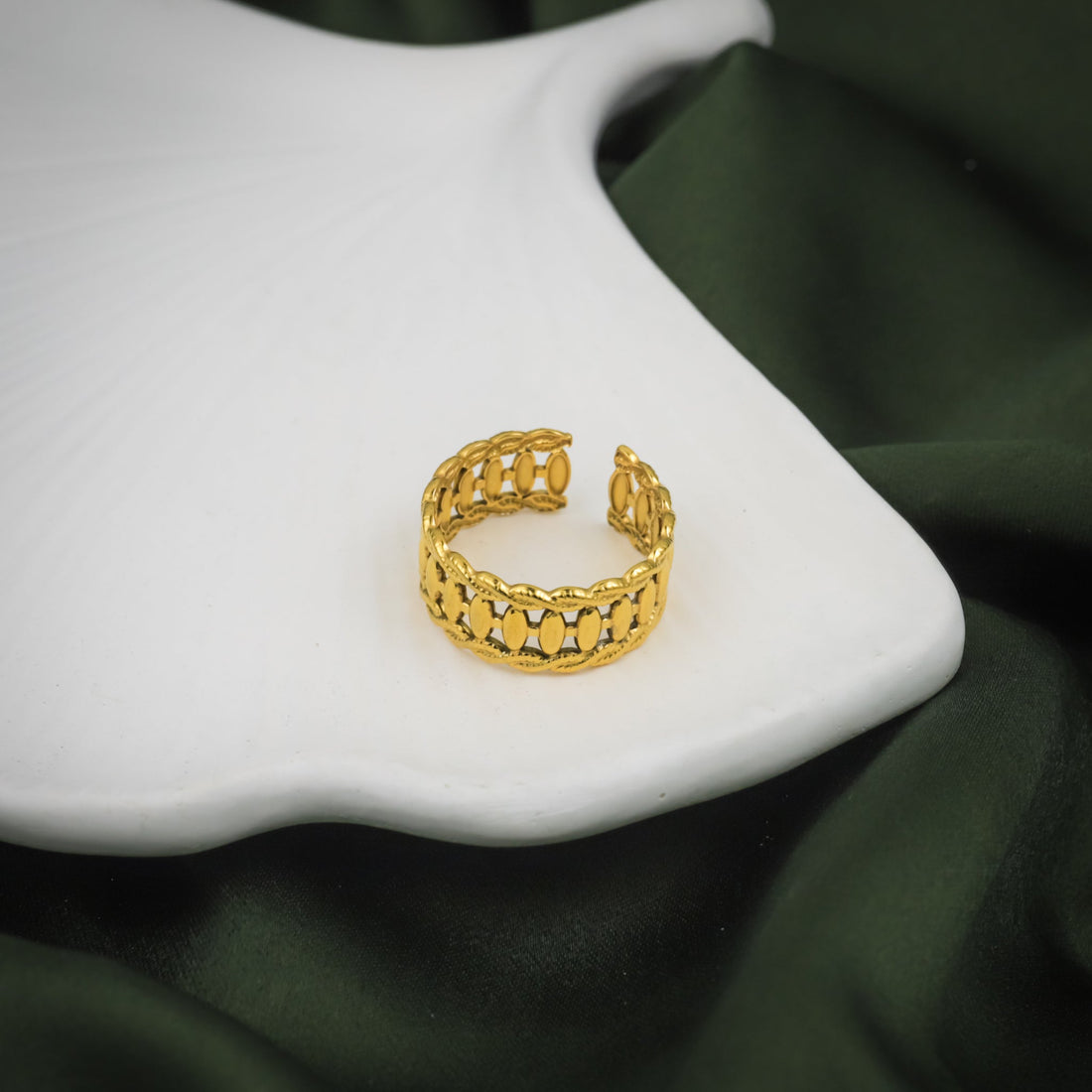 Column Adjustable Band Ring