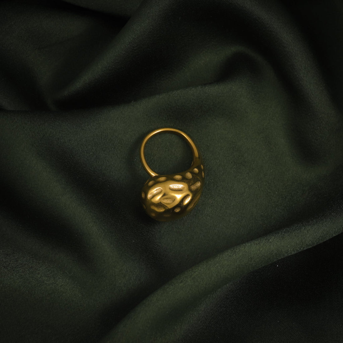 Apex Ring