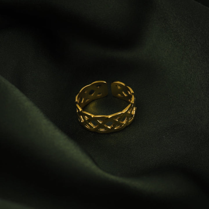 Forge Loop Ring