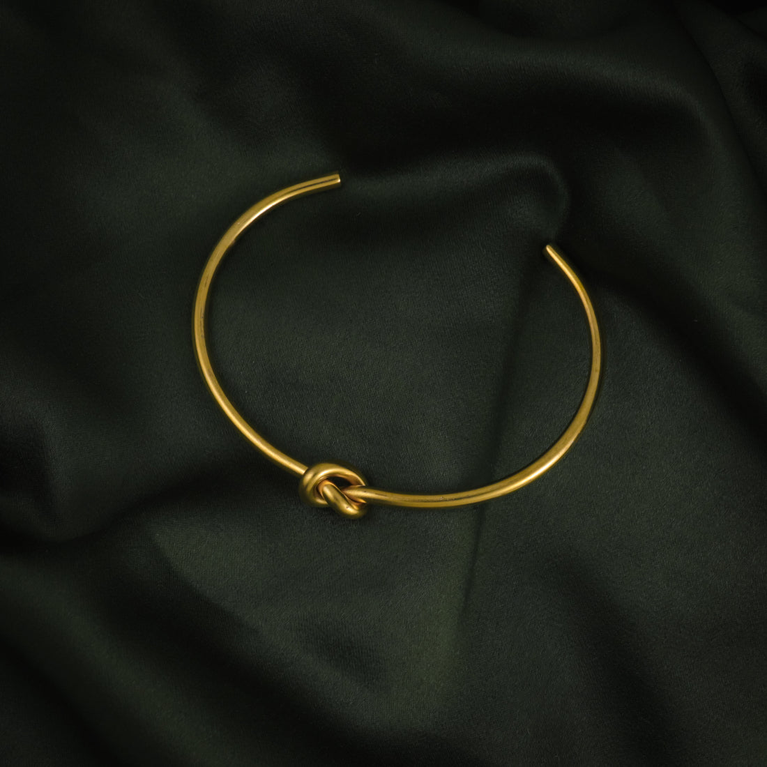 Eternal Love Knot Bracelet