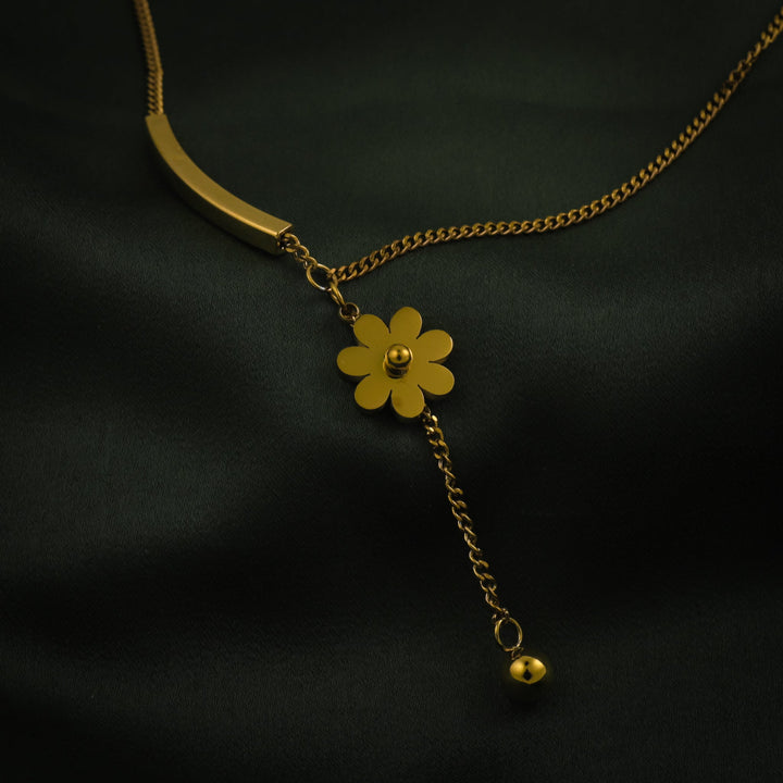 Daisy Necklace