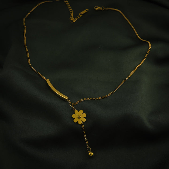Daisy Necklace