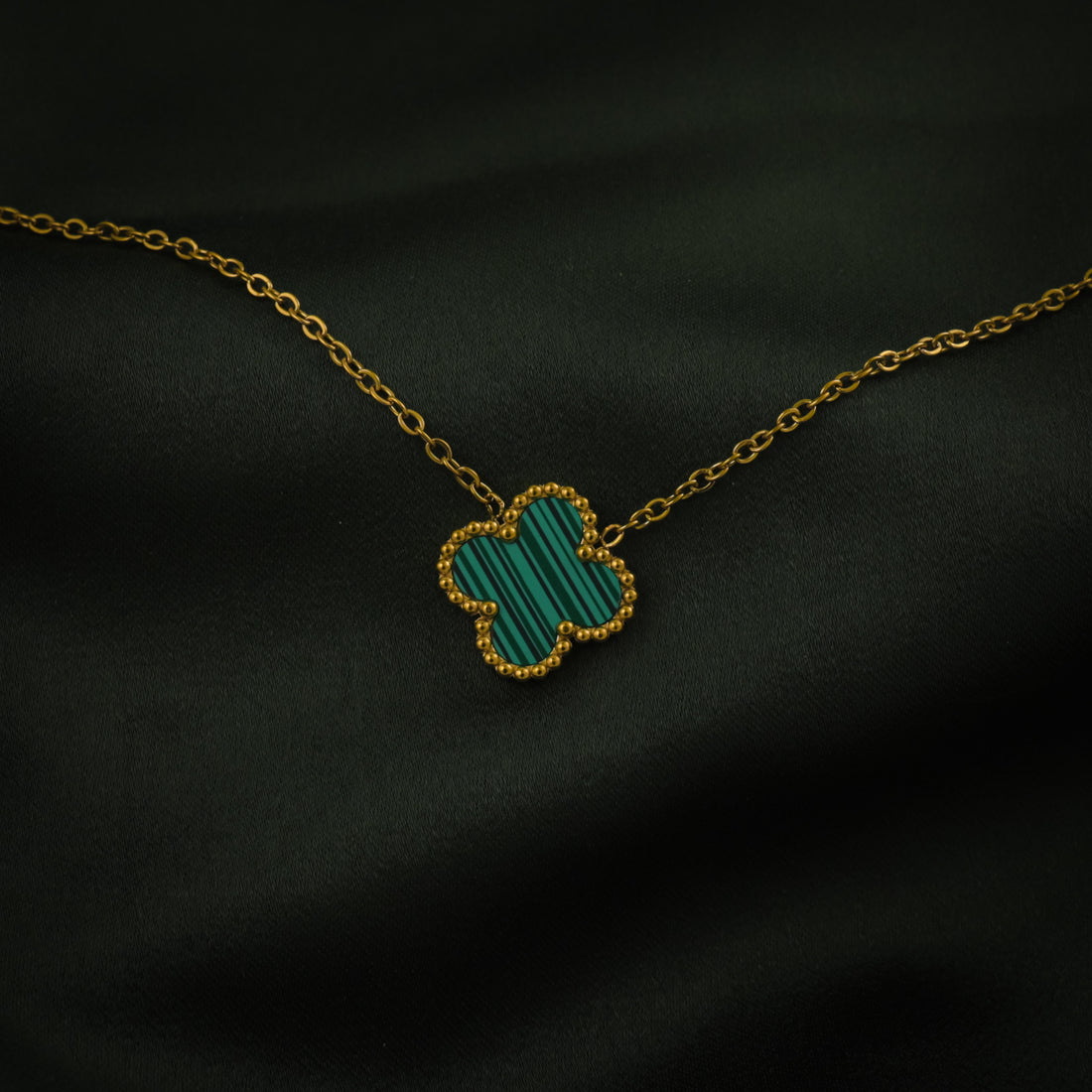 Aurora Strand Necklace - Green