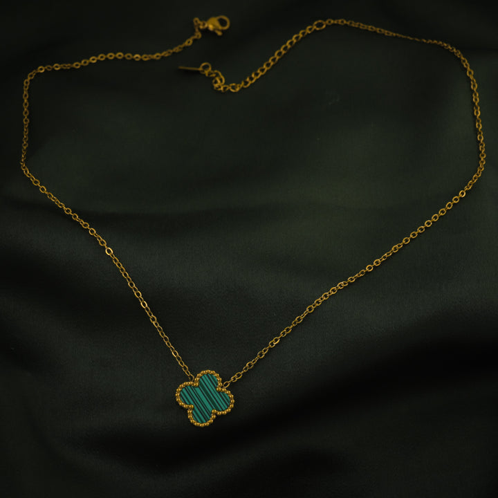 Aurora Strand Necklace - Green