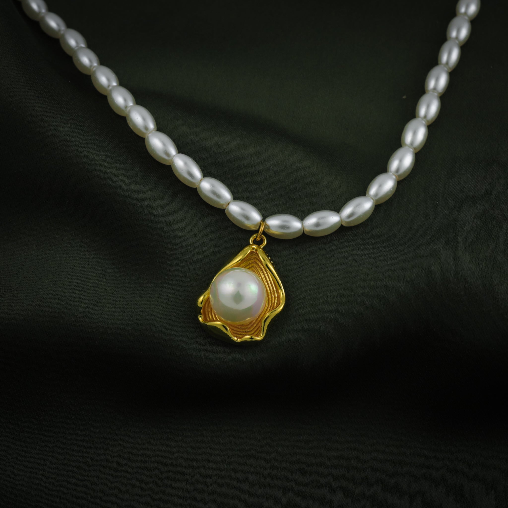 Glided Pearl Necklace