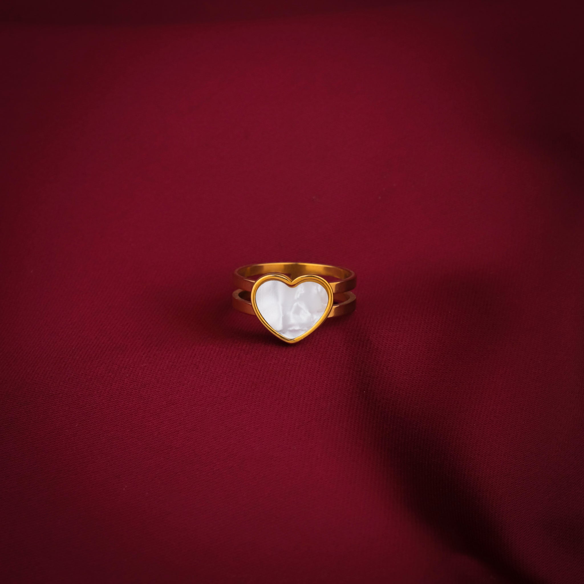 Vero Love Ring