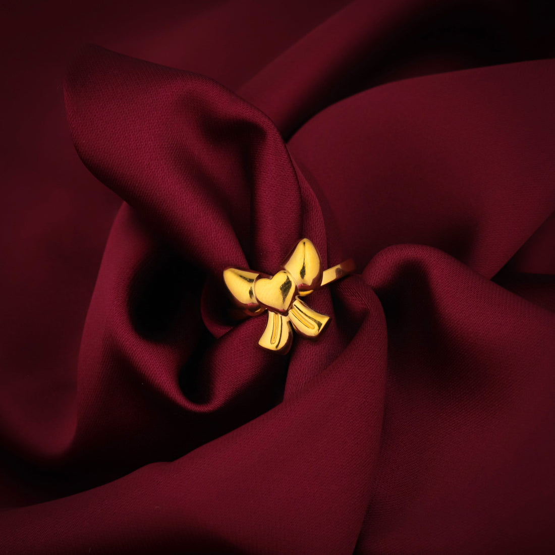 Mini Bow Ring